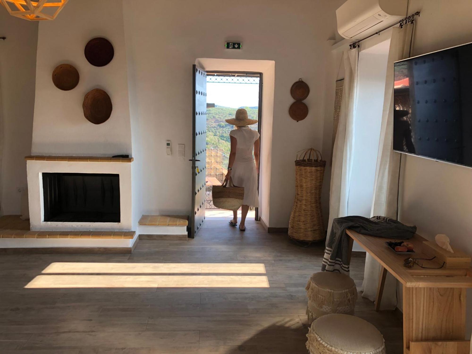 Villa Vager Mani Hotel カラマタ エクステリア 写真