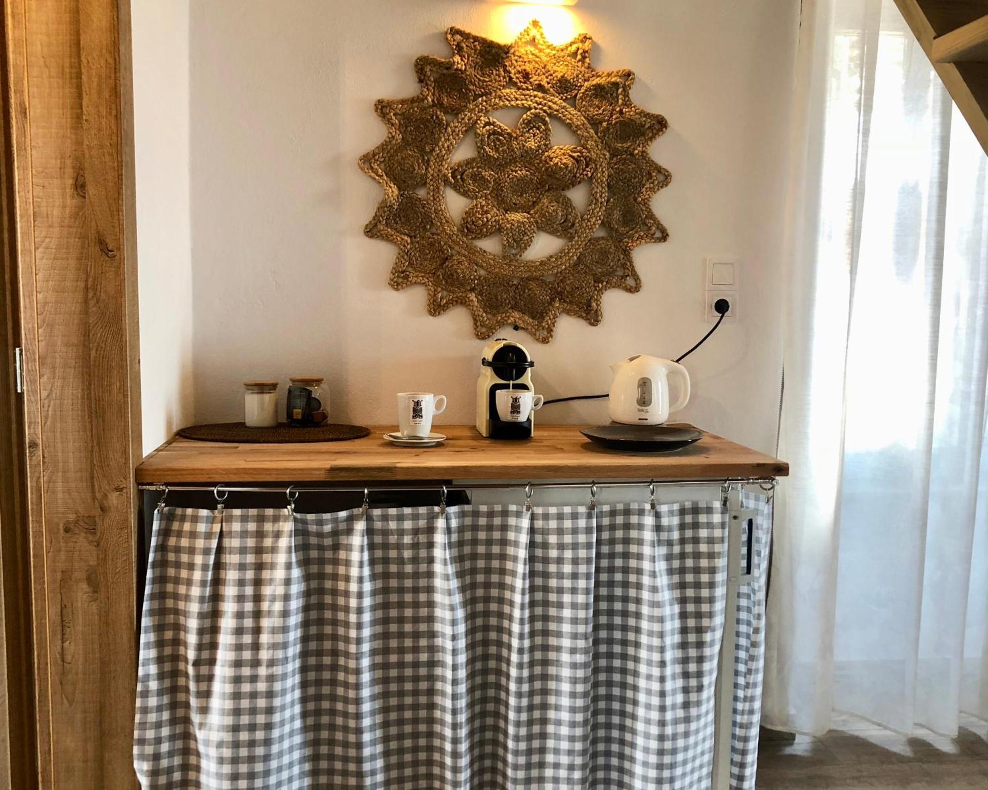 Villa Vager Mani Hotel カラマタ エクステリア 写真