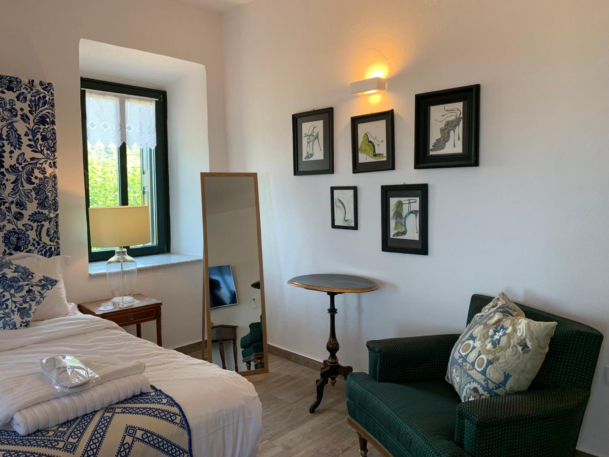 Villa Vager Mani Hotel カラマタ エクステリア 写真