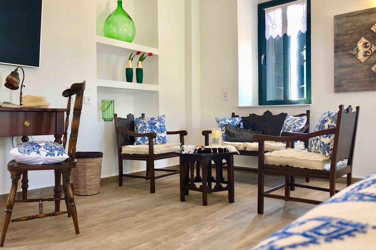 Villa Vager Mani Hotel カラマタ エクステリア 写真