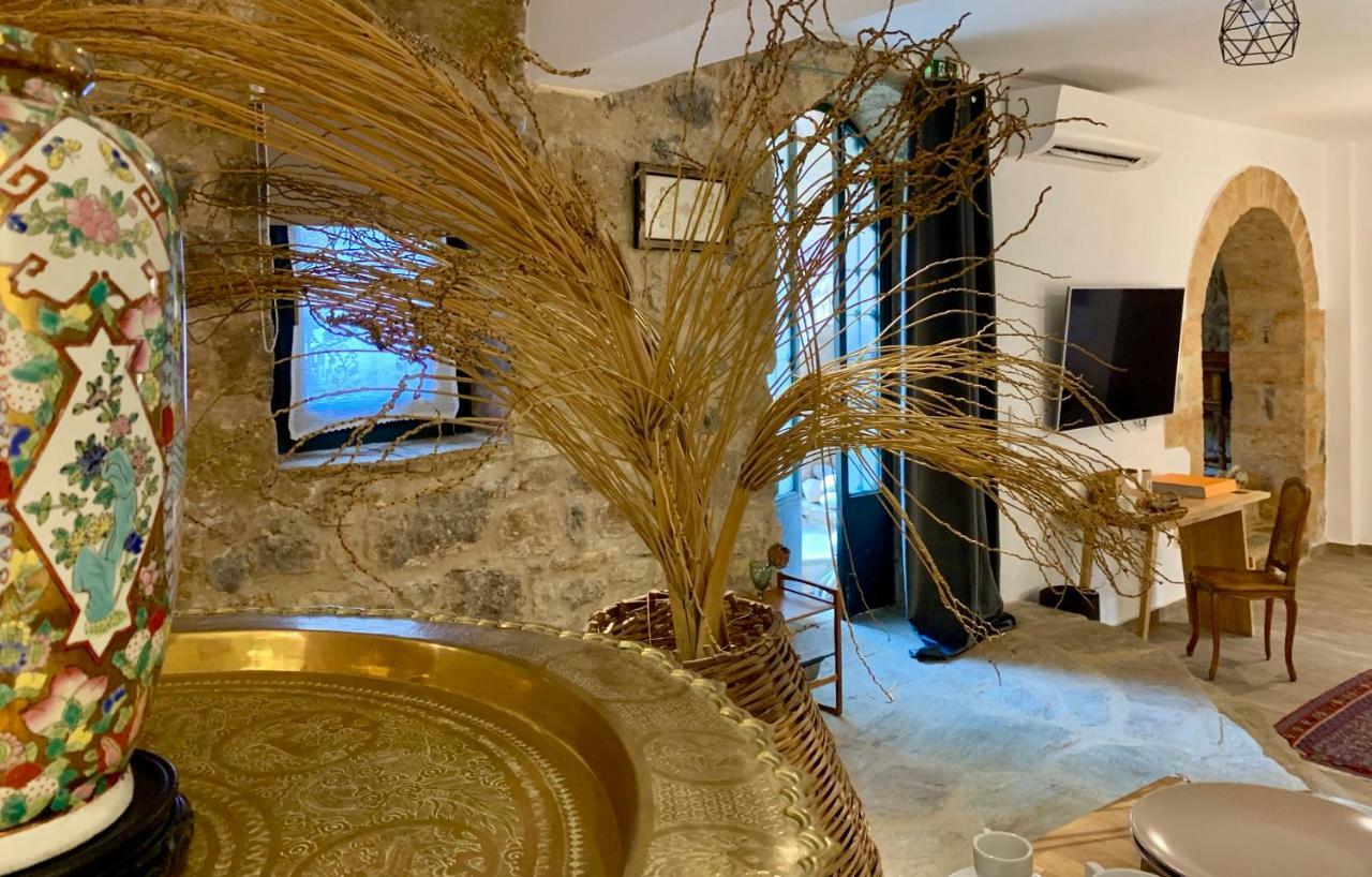 Villa Vager Mani Hotel カラマタ エクステリア 写真