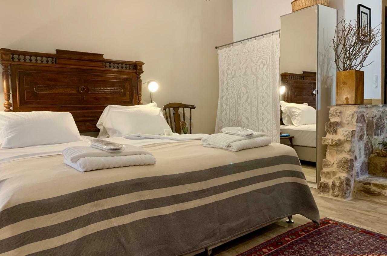 Villa Vager Mani Hotel カラマタ エクステリア 写真